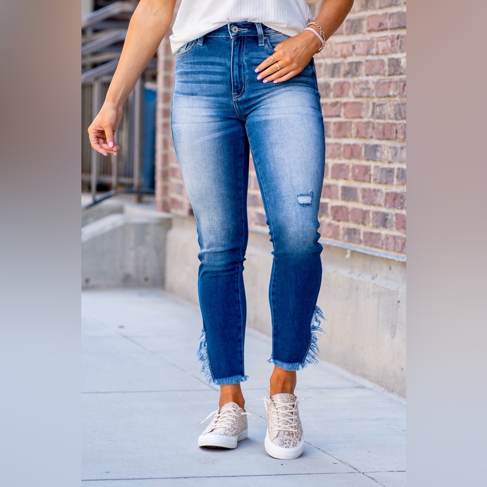 KANCAN JEANS - SAVVY HIGH RISE SPLIT FRINGE ANKLE - Brand new!